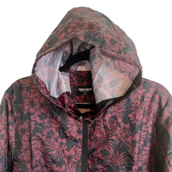 Sunrise Kingdom Red Black Floral Waterproof Hooded Windbreaker Women's Small - Picture 2 of 7